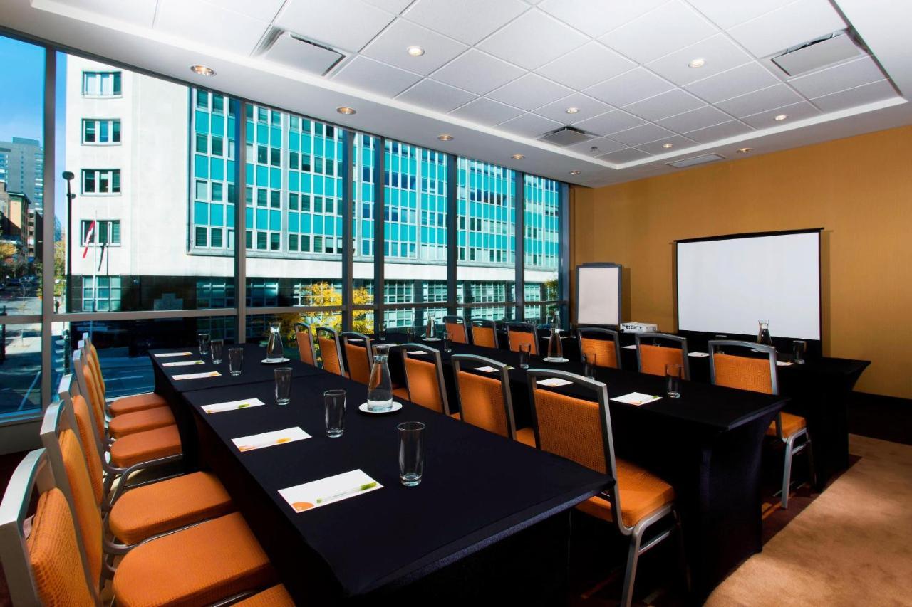 Hotel Courtyard Par Marriott Centre-ville Montreal