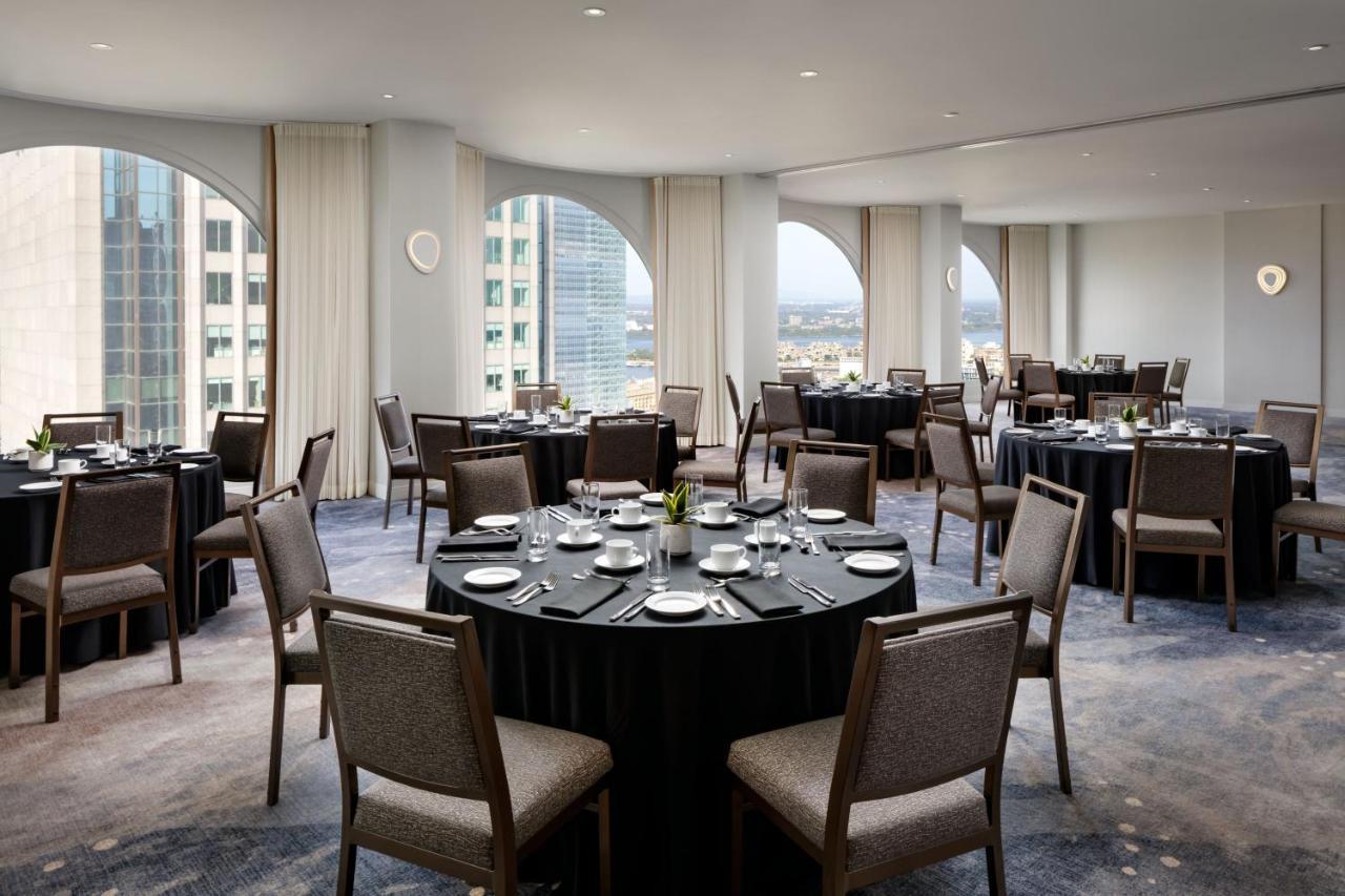 Marriott Chateau Champlain Montreal