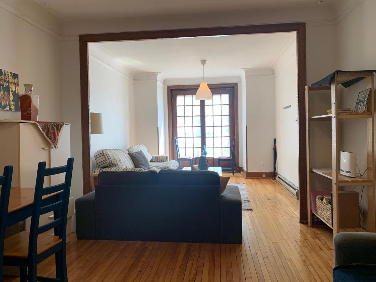 1000 Square Foot Loft In Mile End, Apartment Montreal