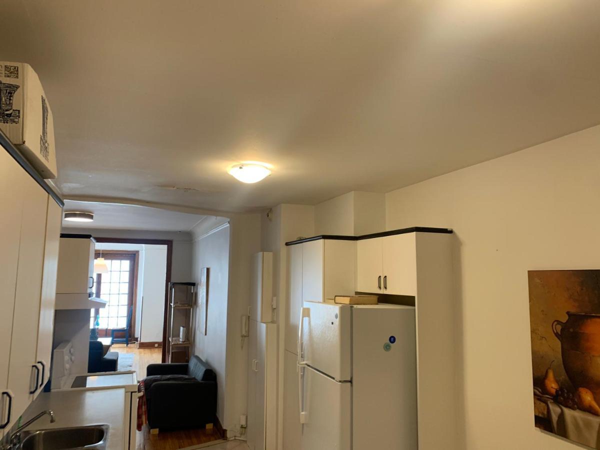 1000 Square Foot Loft In Mile End, * Montreal