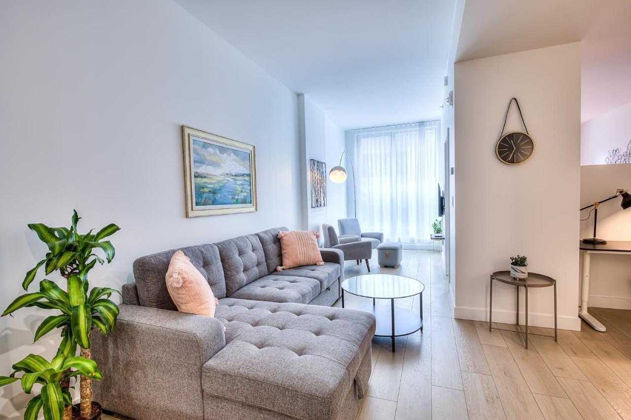 Corporate Stays With Golden Castle Group Montreal