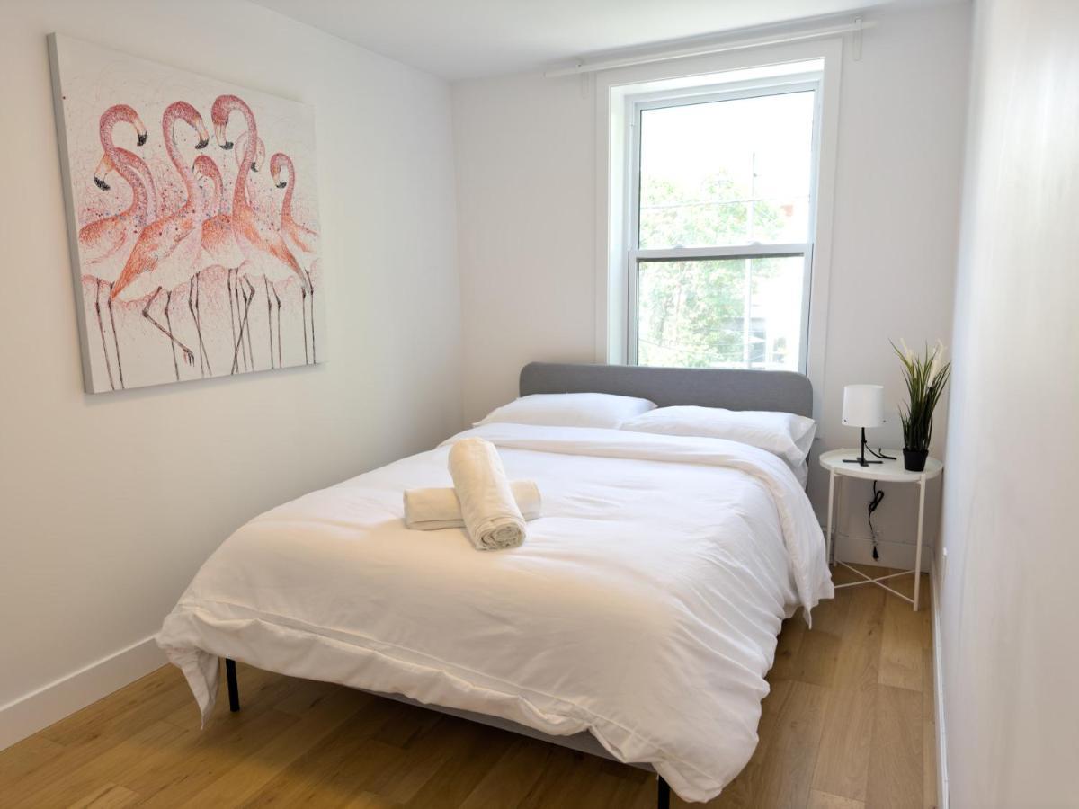 Bright And Large 3 Bedr Downtown 2mins To Metro Apartment