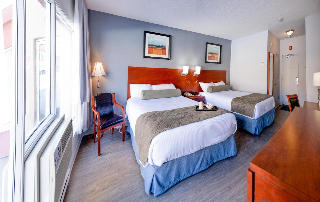 Royal Versailles Montreal