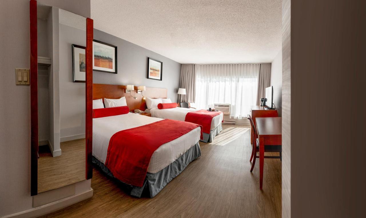 Royal Versailles Hotel 3*