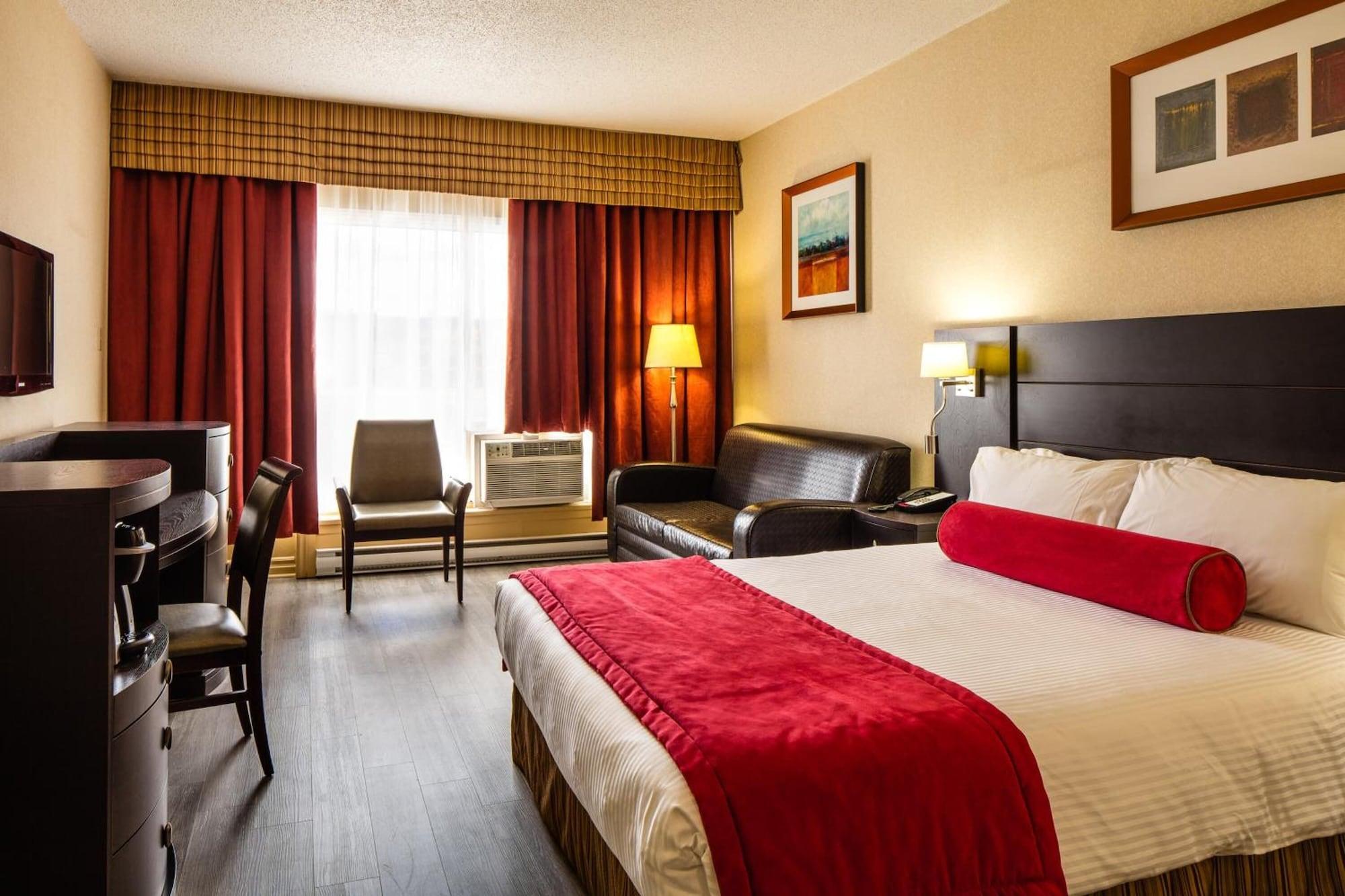 Royal Versailles Hotel 3*