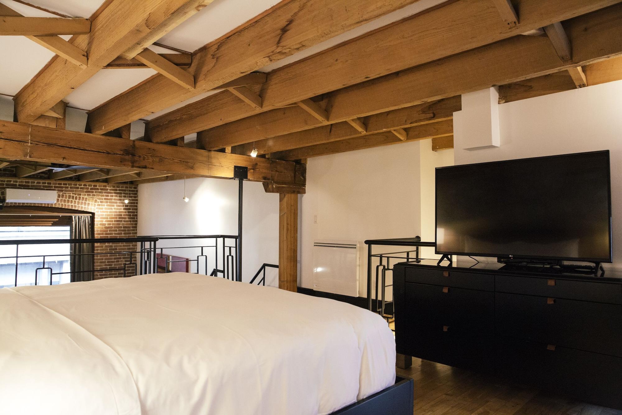 Lofts Du Vieux-port By Gray Collection