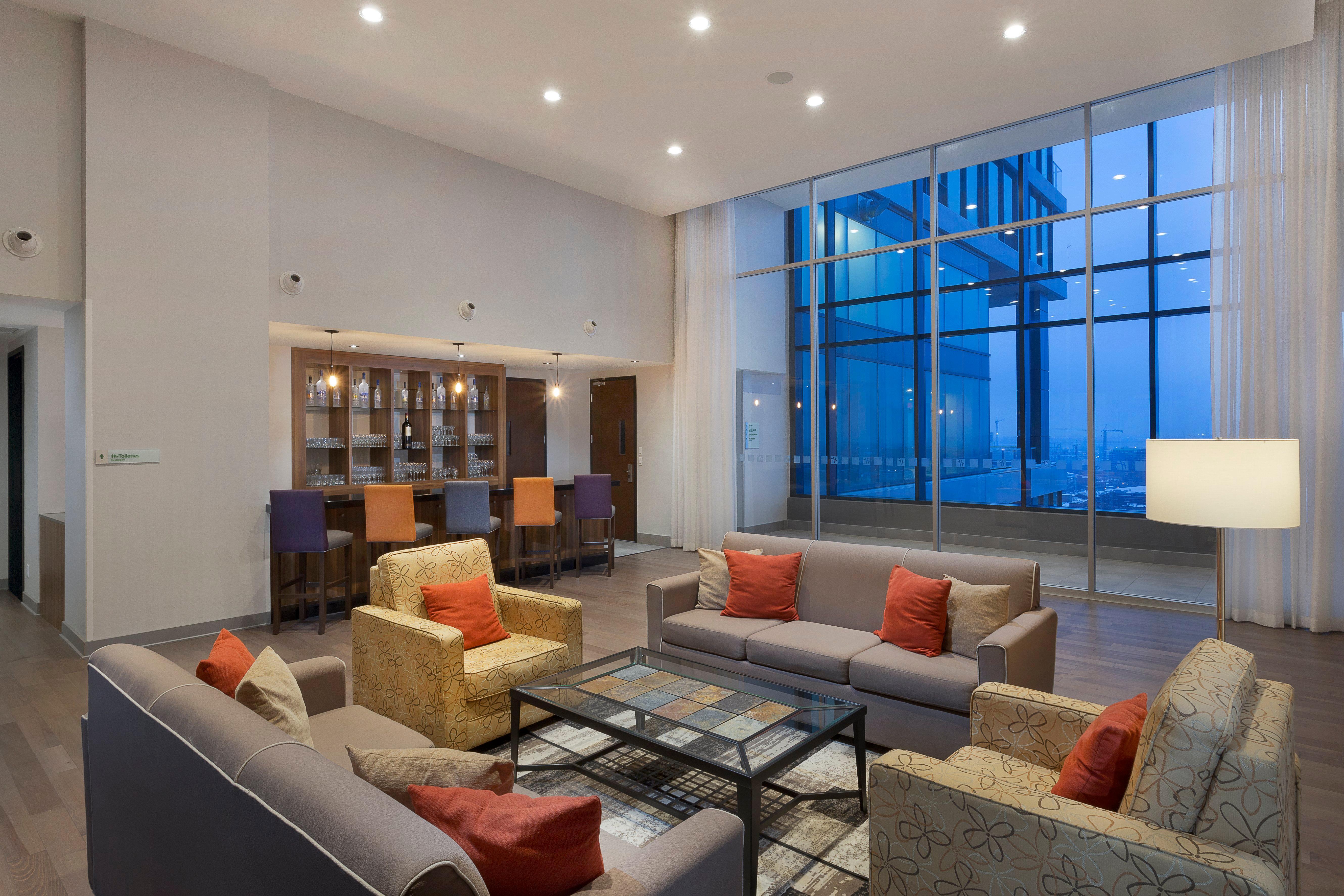 Holiday Inn Hotel & Suites - Montreal Centre-Ville Ouest By Ihg Montreal