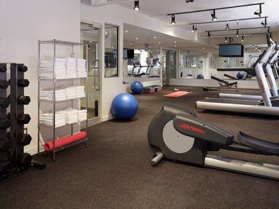 By Marriott Downtown 4* Montreal