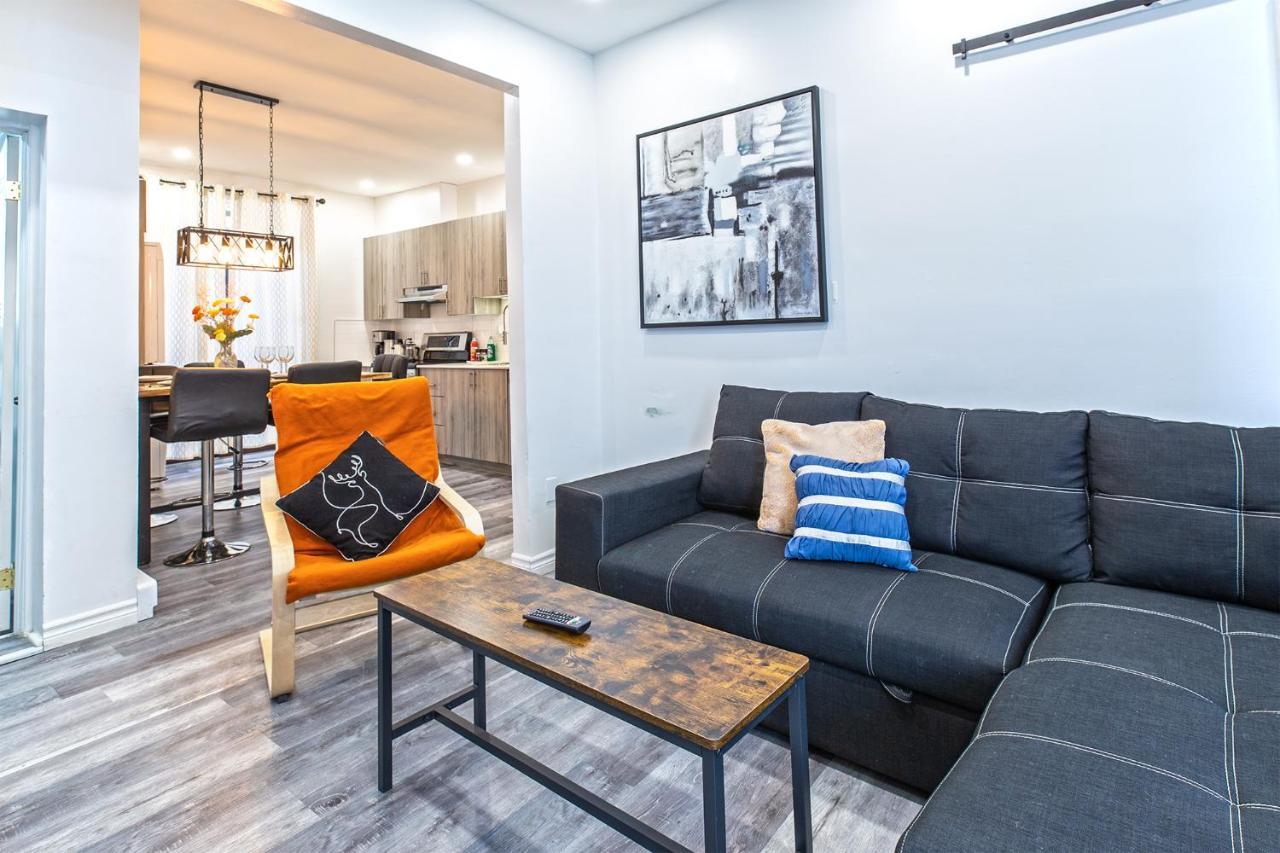 Moderne Mtl Downtown 2bdr - 4404 *