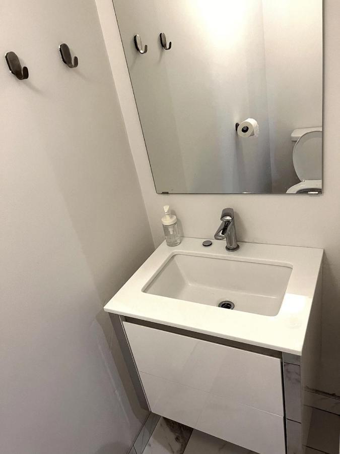 Spacious One In Two Floors Apartment-102