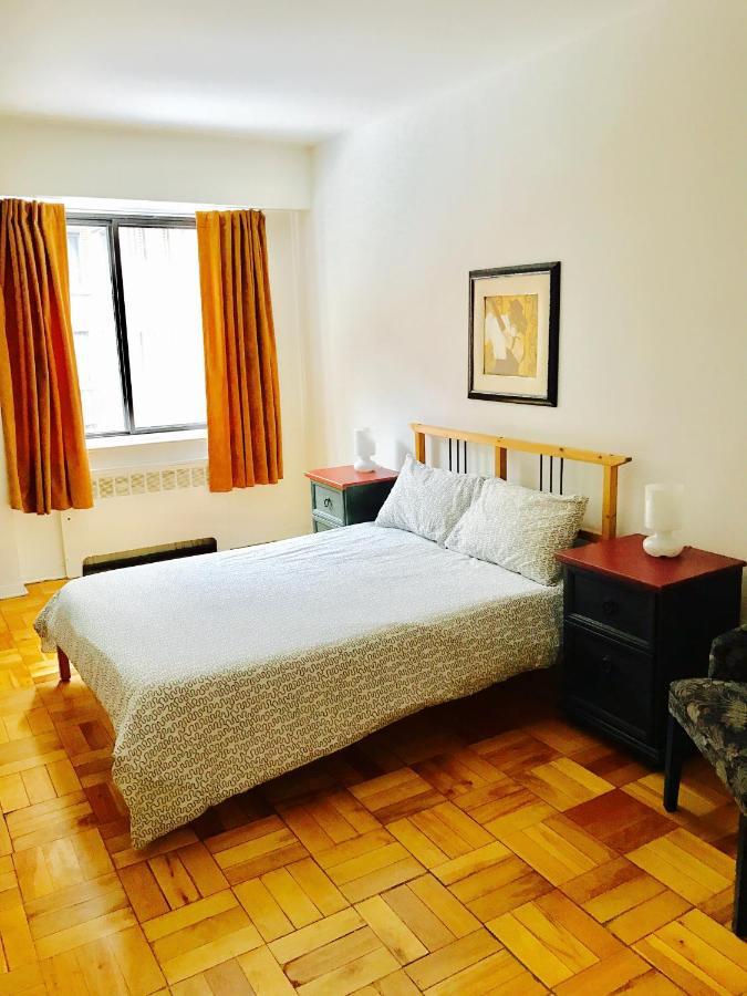 Apartment Stylish Apartment: Comfortable In The Golden Square Mile Montreal