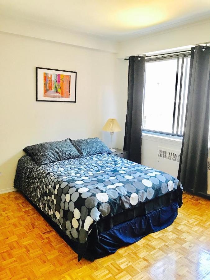 Stylish Apartment: Comfortable In The Golden Square Mile *