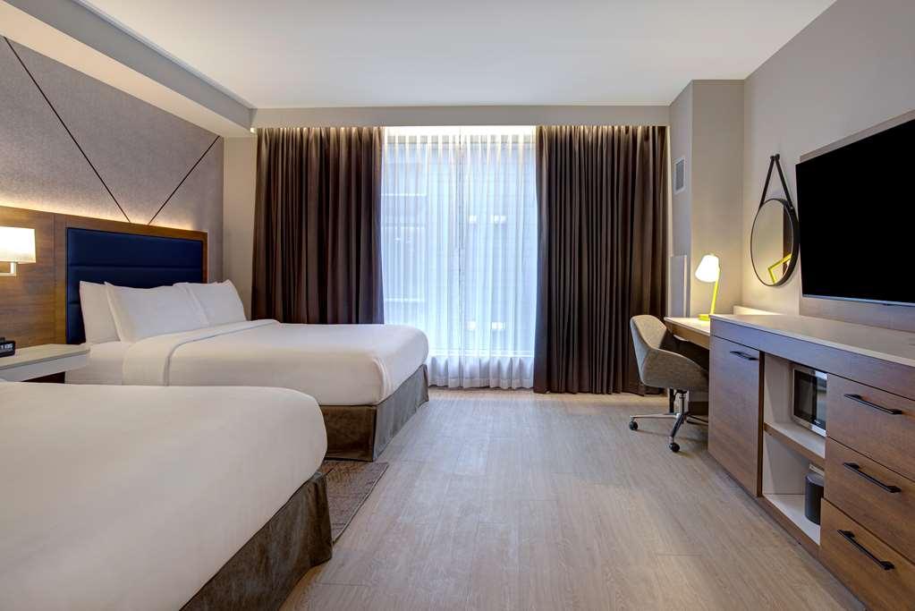 Hotel Homewood By Hilton Downtown