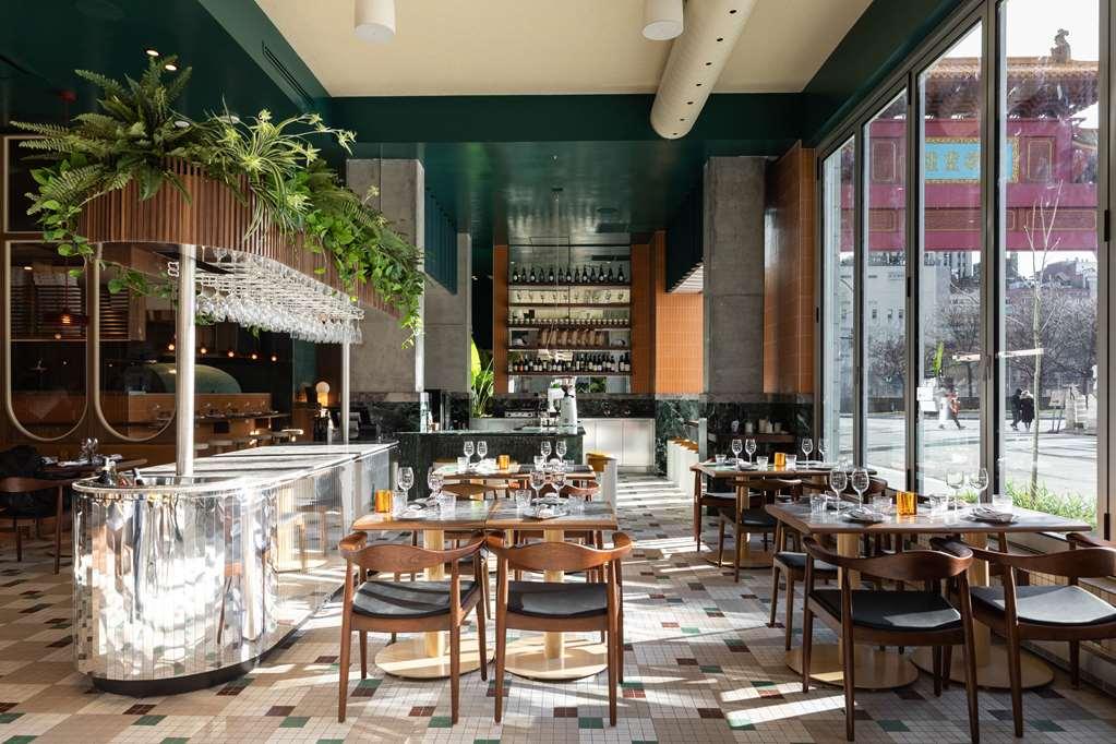 Hotel Homewood By Hilton Downtown Montreal