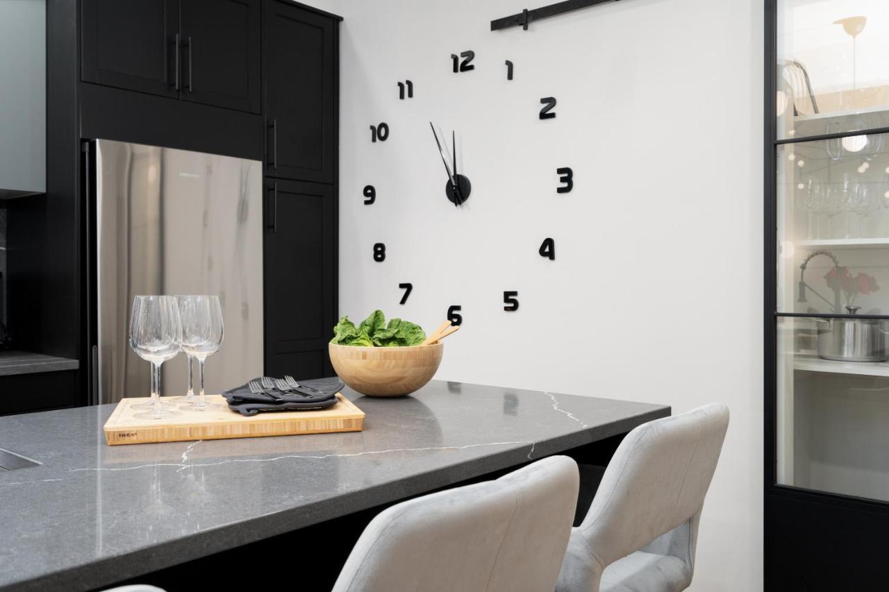 Les Suites Saint-laurent Montreal