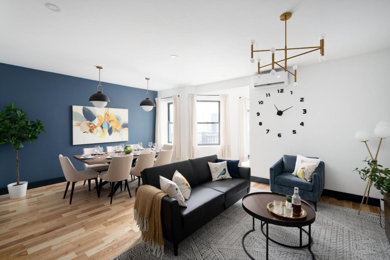 Les Suites Saint-laurent Apartment