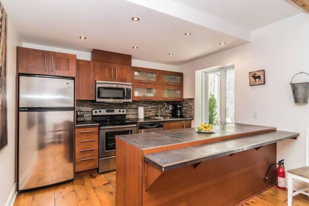 Apartment North House - Mtl Artist Loft - Champs Montreal