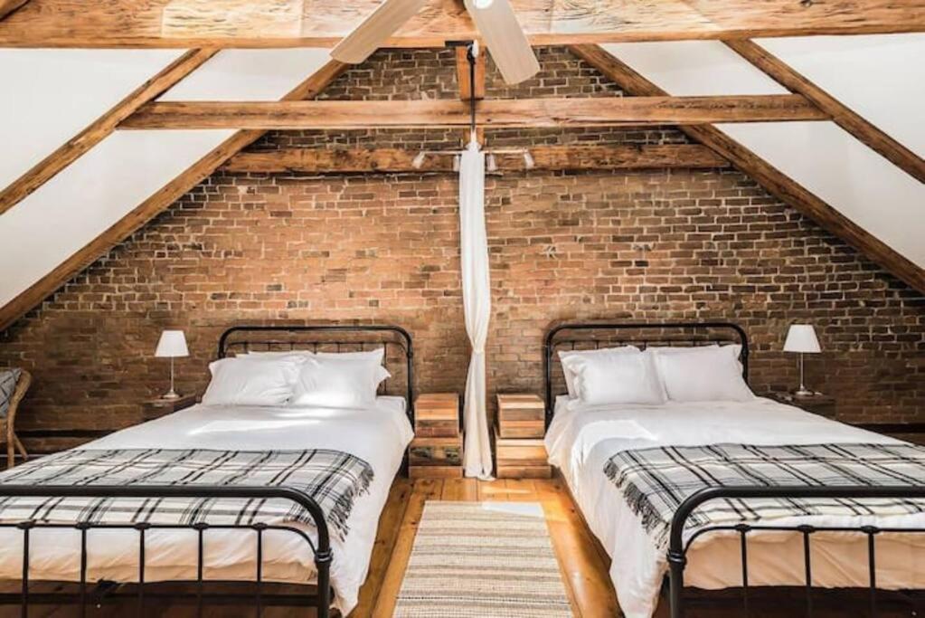 Apartment North House - Mtl Artist Loft - Champs