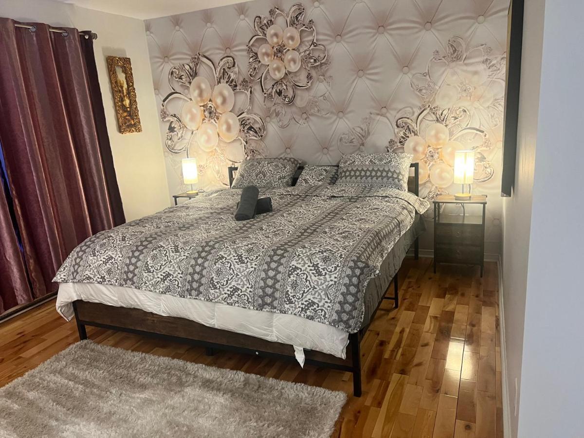 Holiday home Amazing 4-bedrooms Montreal