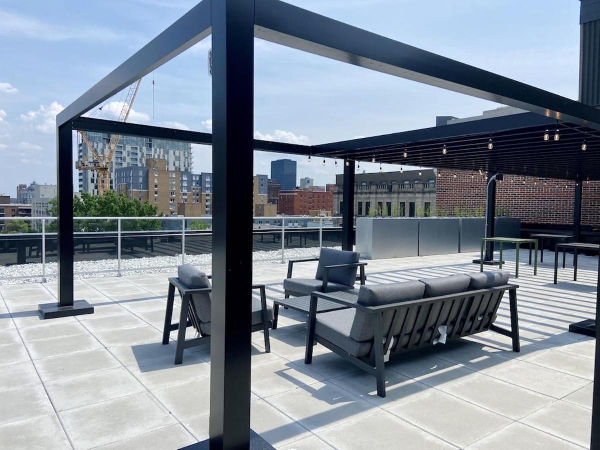 Avec Terrasse Privee Dans Le Quartier Des Spectacles * Montreal
