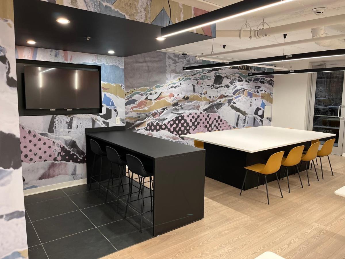 Apartment App En Plein Centre De - Quartier Des Spectacles *