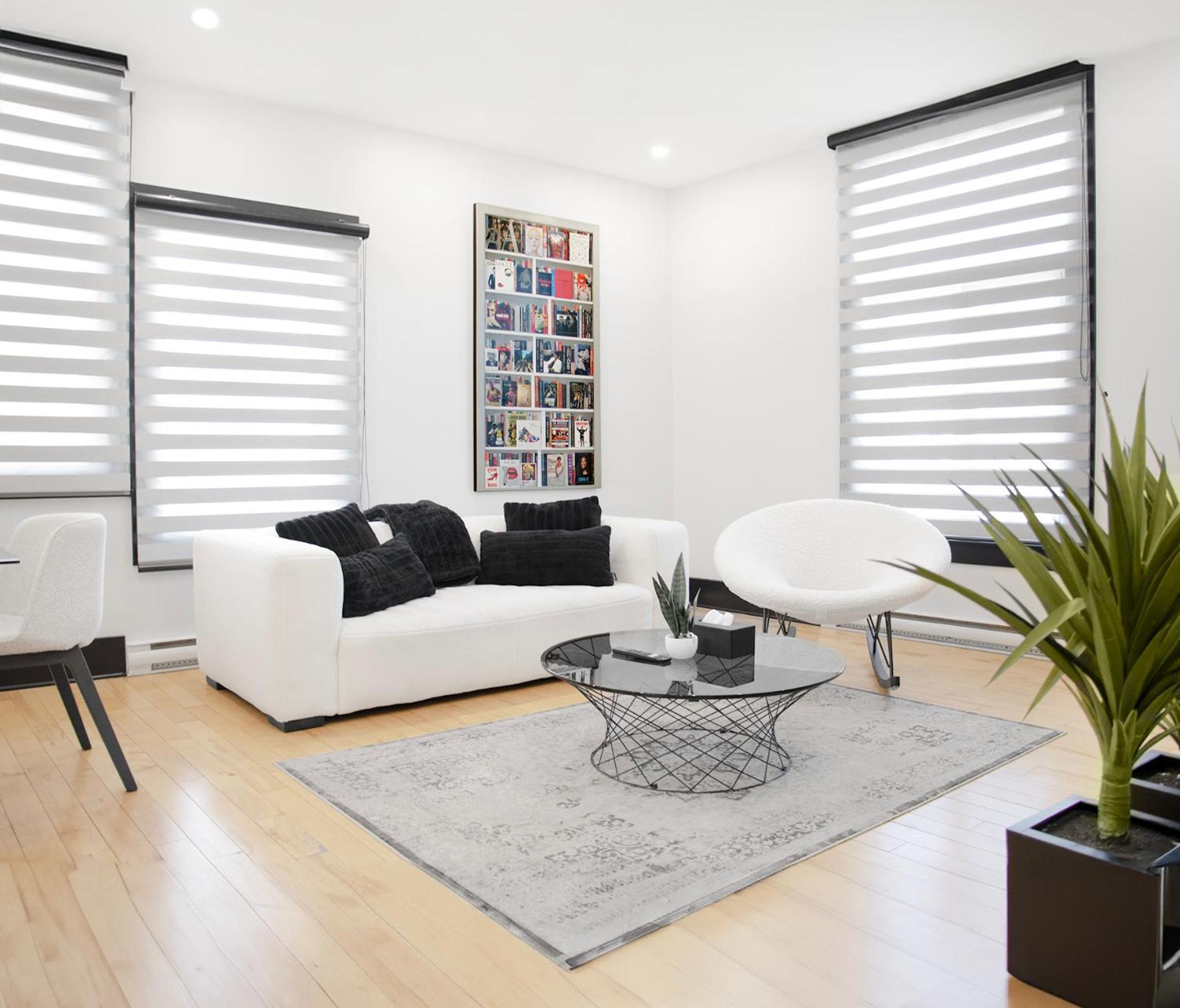 Apartment Chic 1-bedroom Retreat In Montreal's Vibrant Plateau Mont-royal Area - 3 *