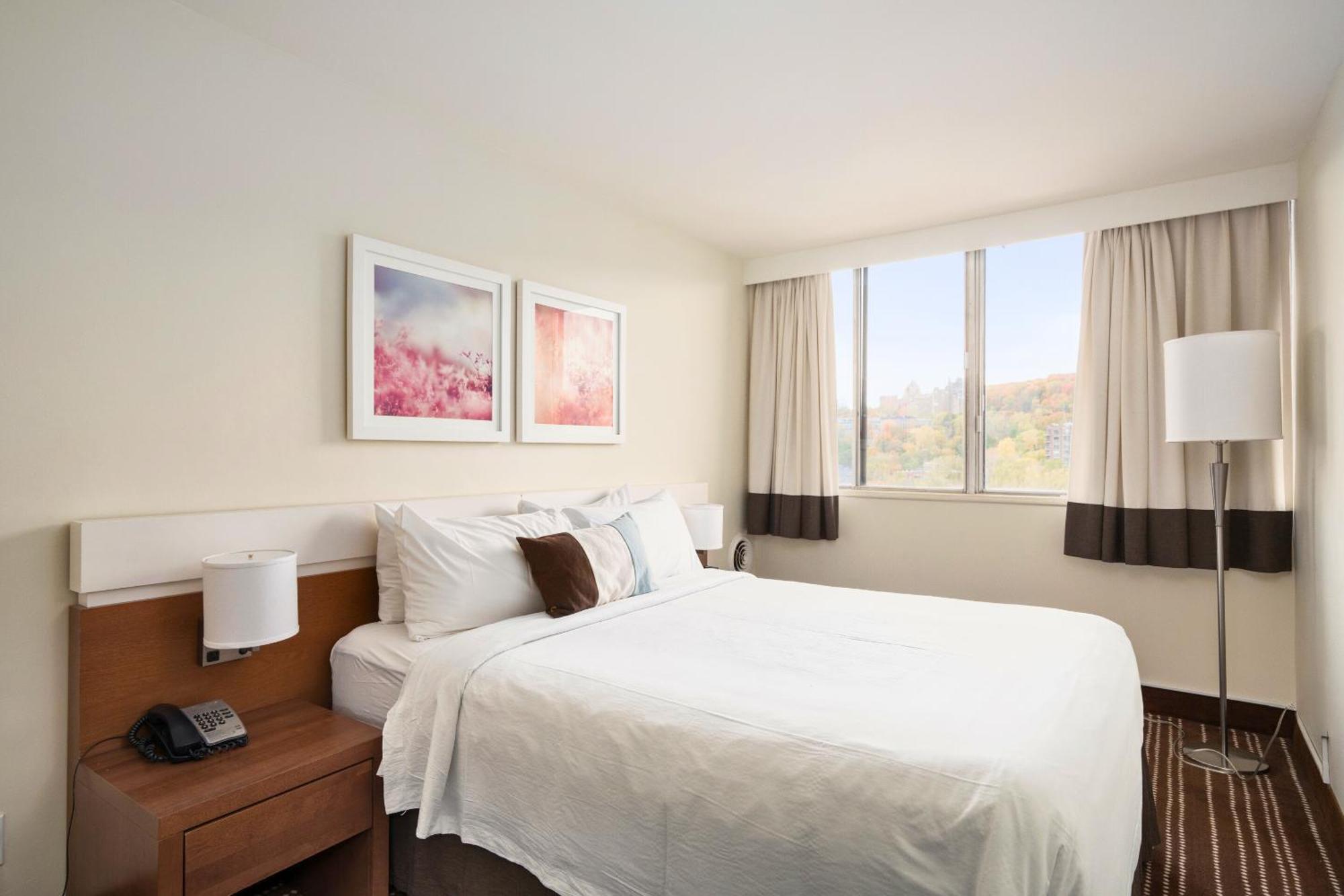 2170 Lincoln Downtown Hotel Montreal