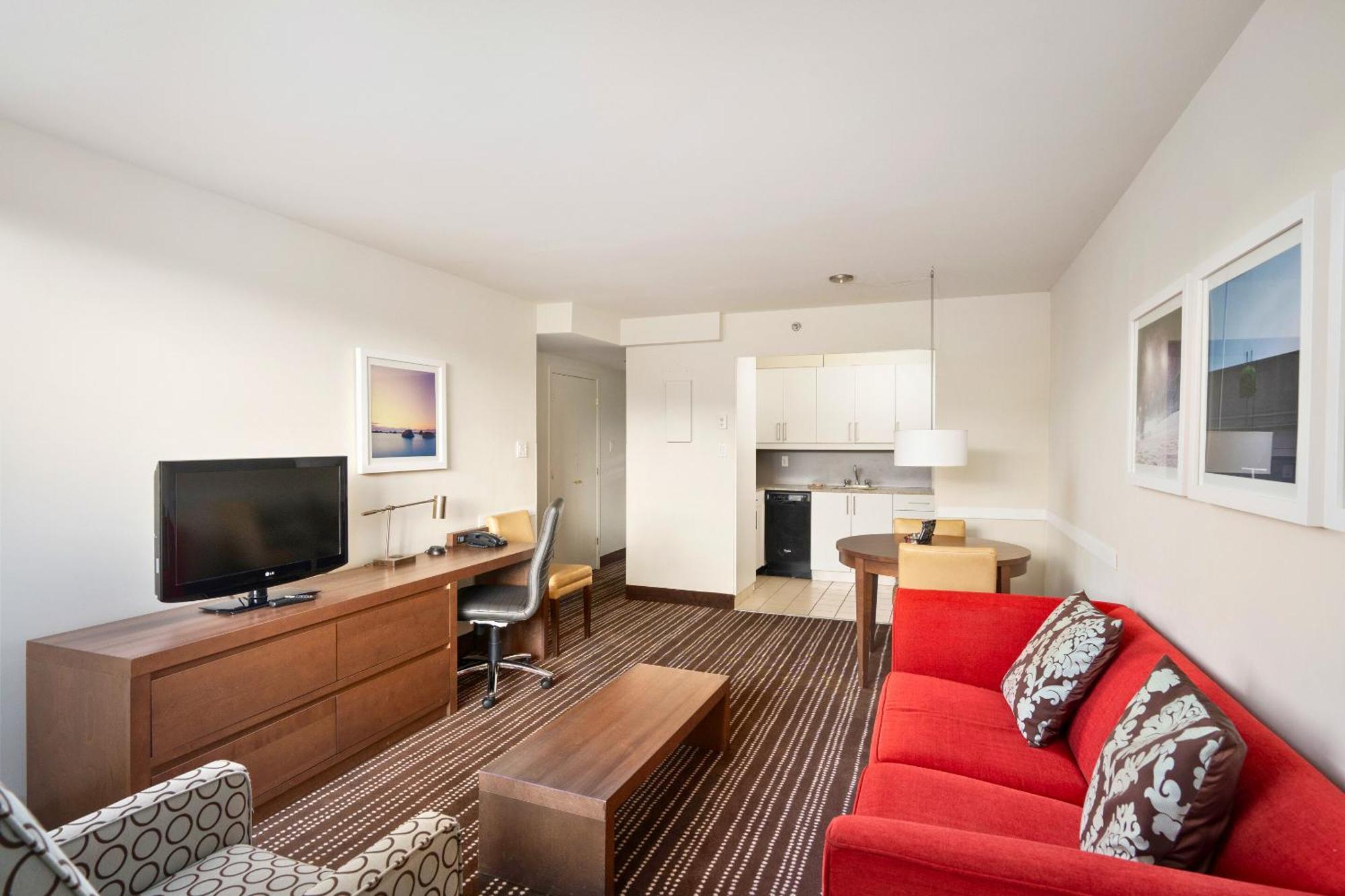 Hotel 2170 Lincoln Downtown 4*