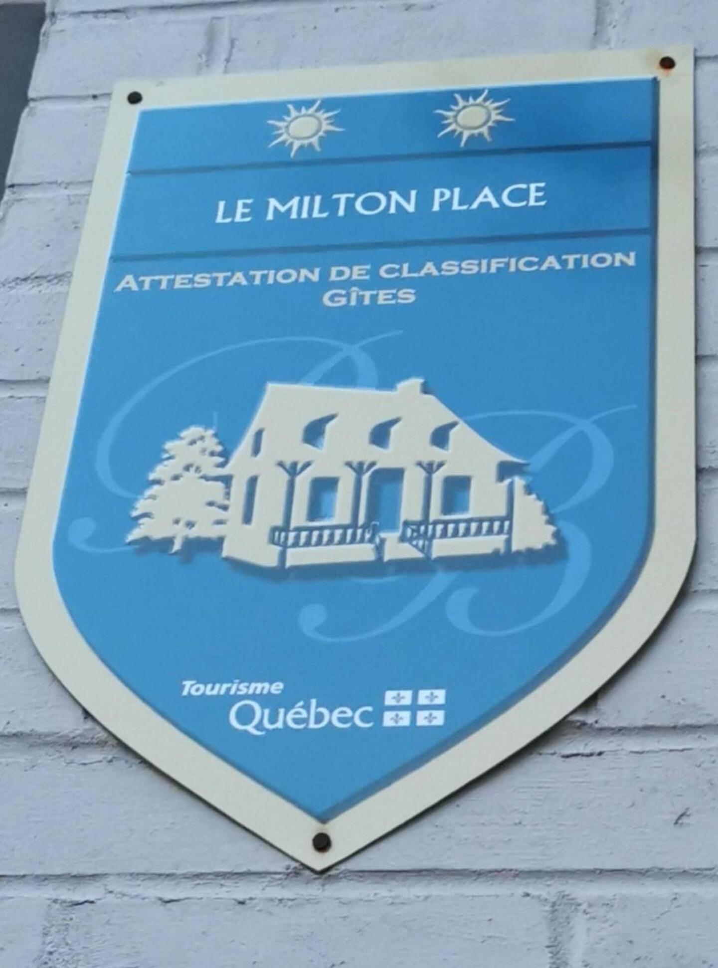 Heart Of Mtr For Memorable Experience 7minmetro 2 Backyard Fully Equipped Montreal