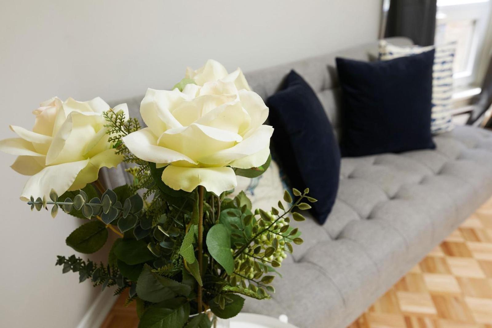 Comfortable In The Heart Of Downtown * Montreal