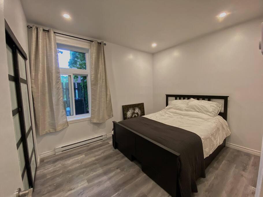 Apartment 4414-modern 2 Bd Gem/ Near Dt Mtl, Canal, Atwater