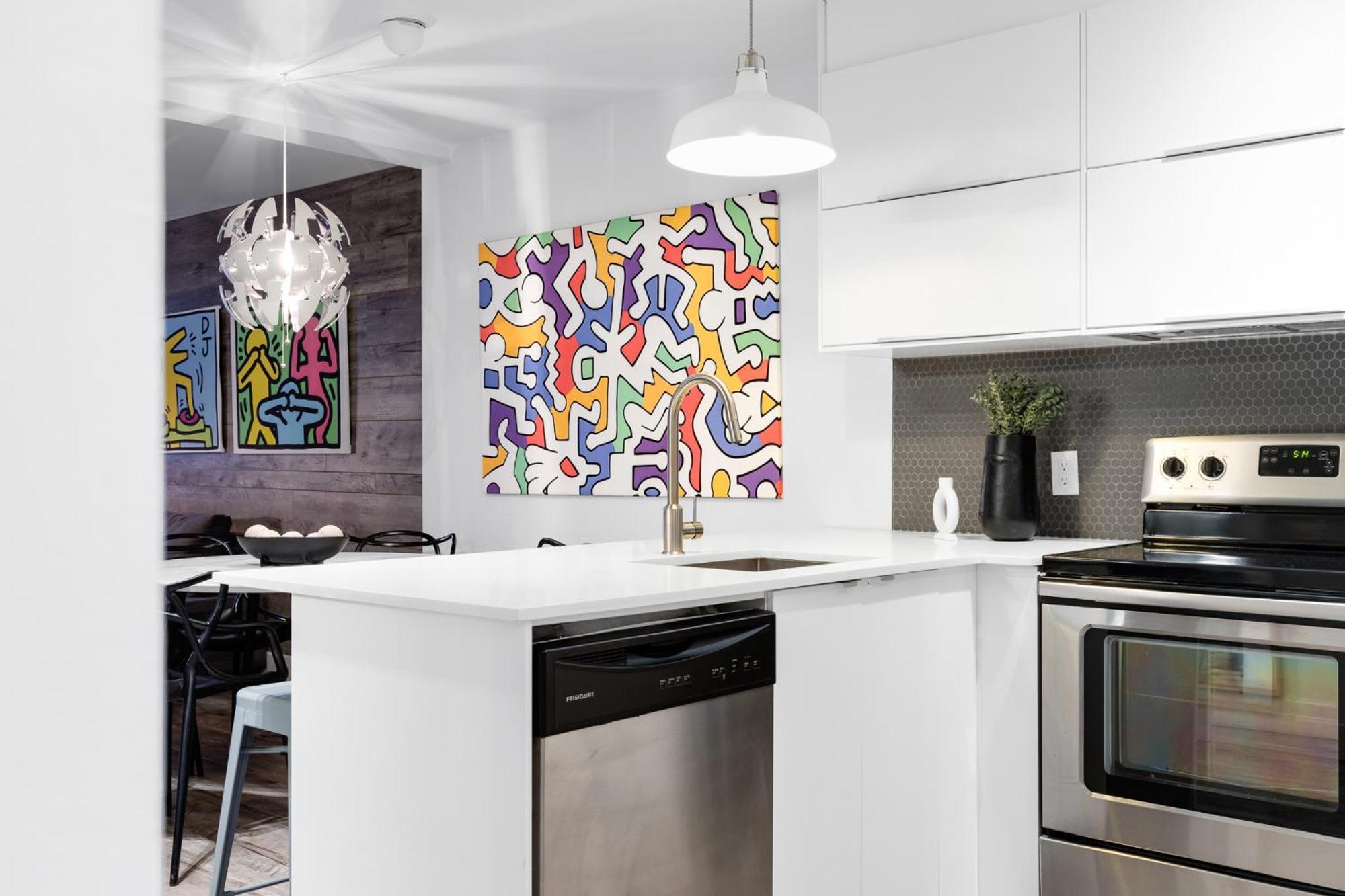 Liv Mtl Urban Aparthotel *