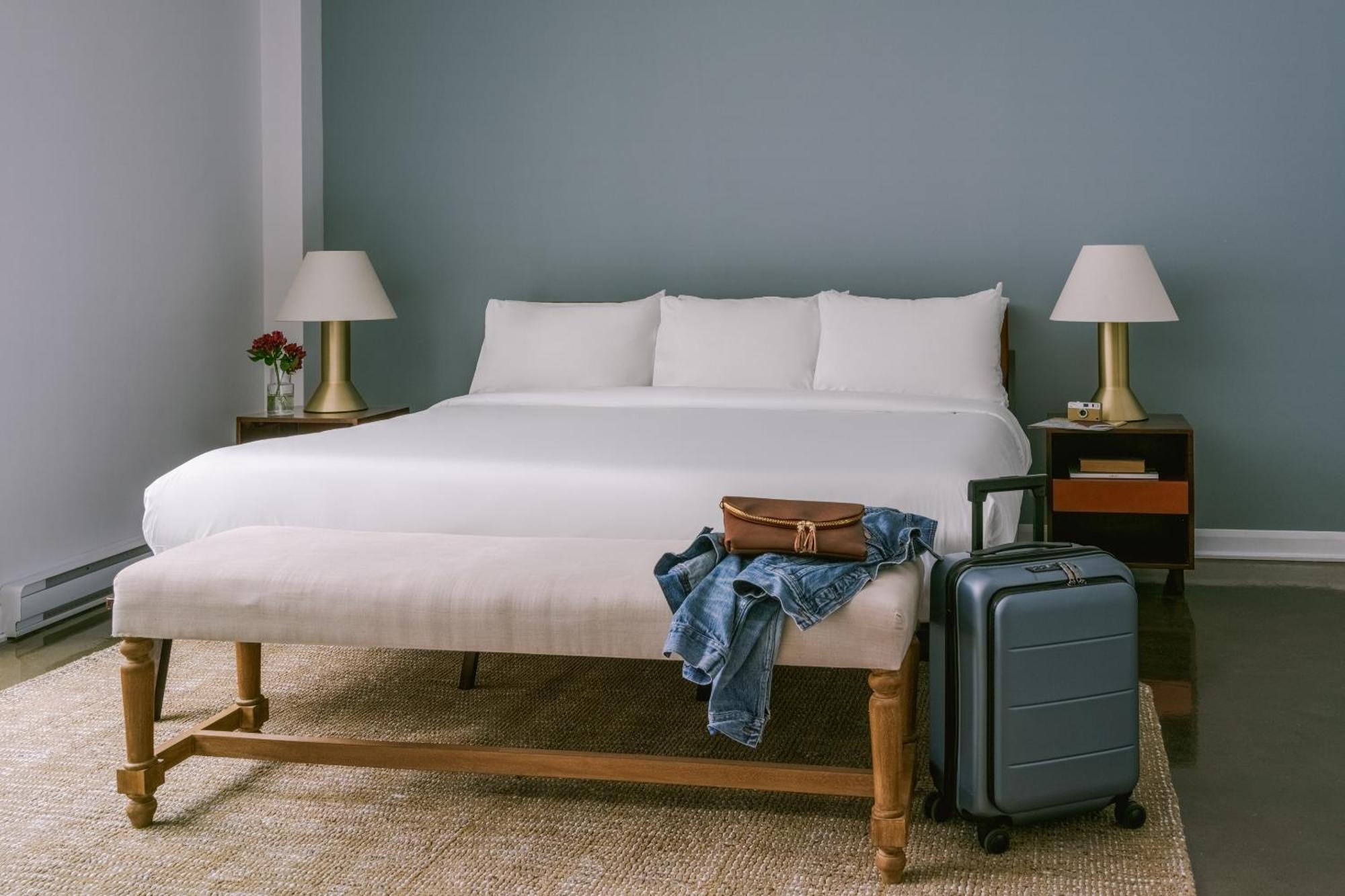 Sonder Penny Lane 4* Montreal