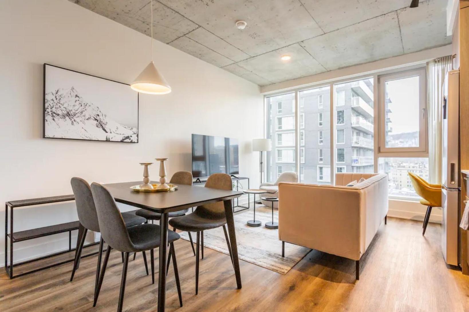 2br+gym For Vip Corporate & Students Downtown Mtl Montreal