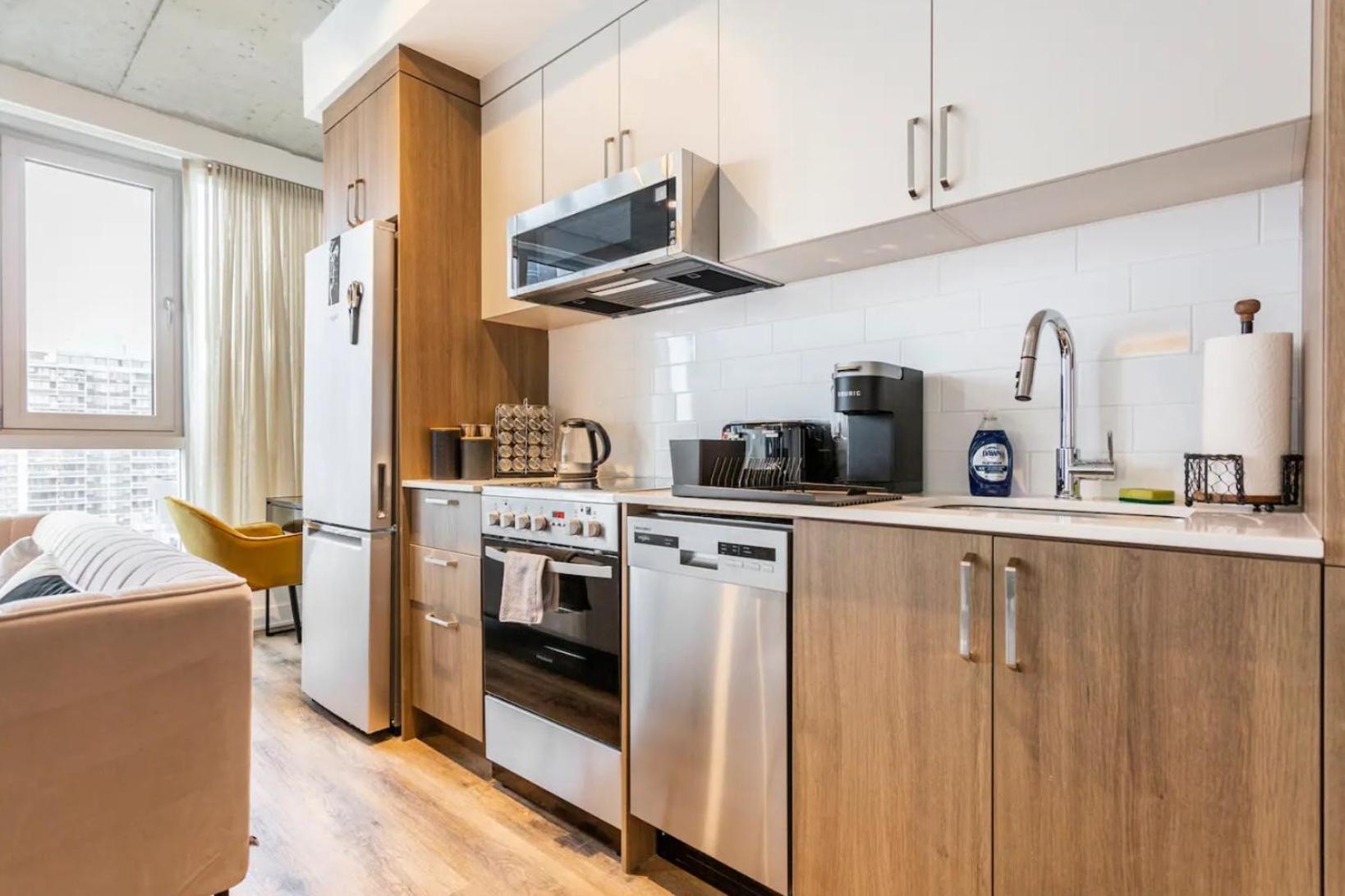 2br+gym For Vip Corporate & Students Downtown Mtl * Montreal