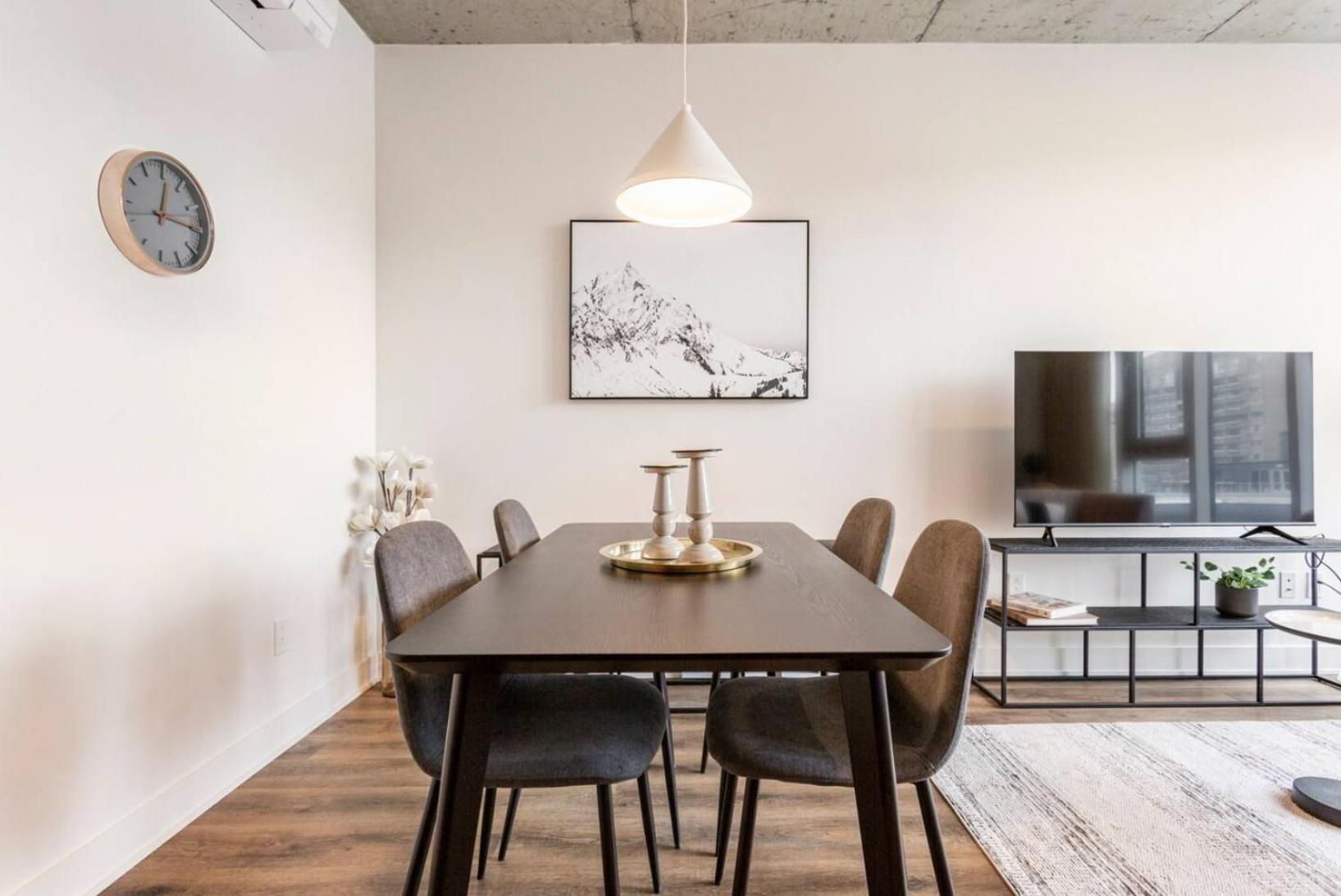 Apartment 2br+gym For Vip Corporate & Students Downtown Mtl Montreal