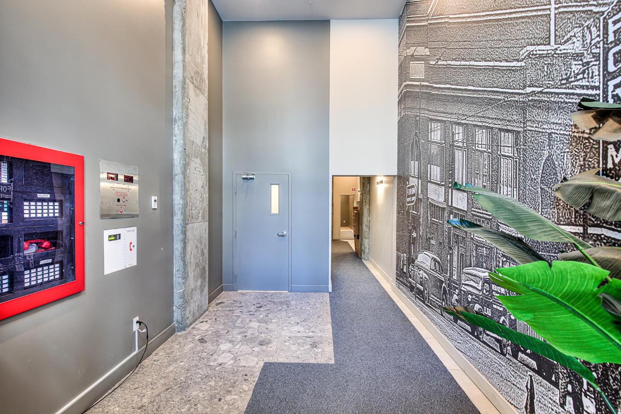 2br+gym For Vip Corporate & Students Downtown Mtl Apartment Montreal