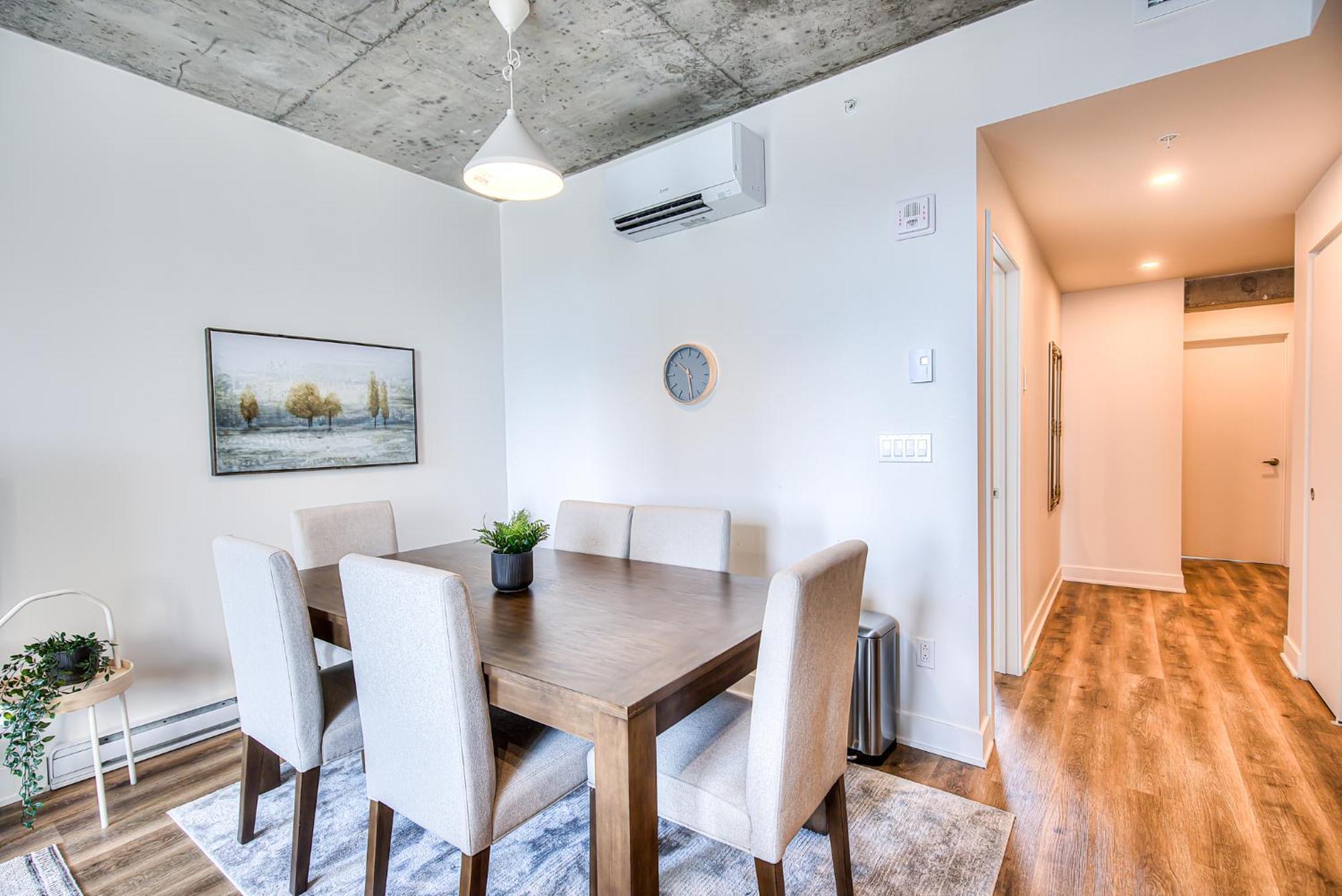 2br+gym For Vip Corporate & Students Downtown Mtl *