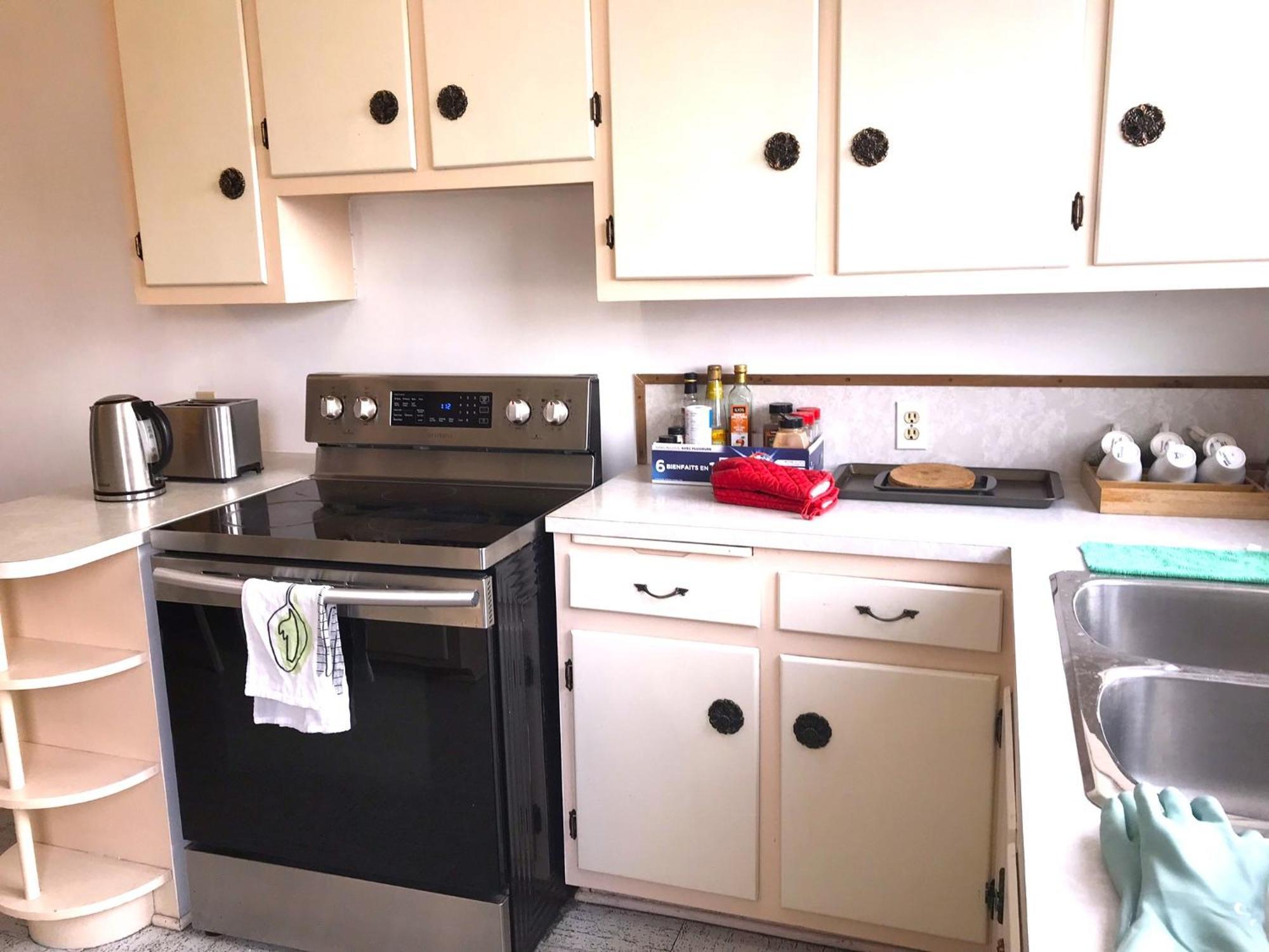 Big Private Midmontreal Next To Station Metro - Parking Free * Montreal