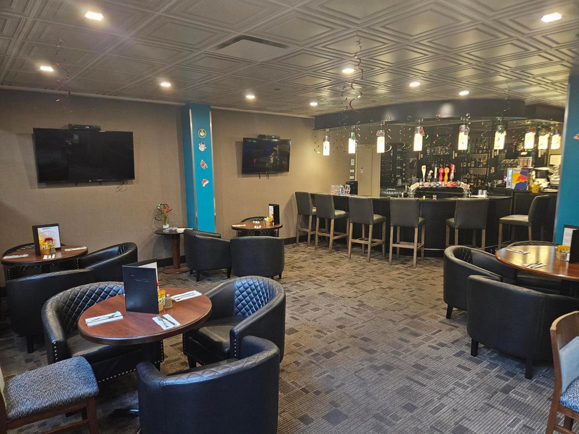 Radisson Airport Hotel Montreal