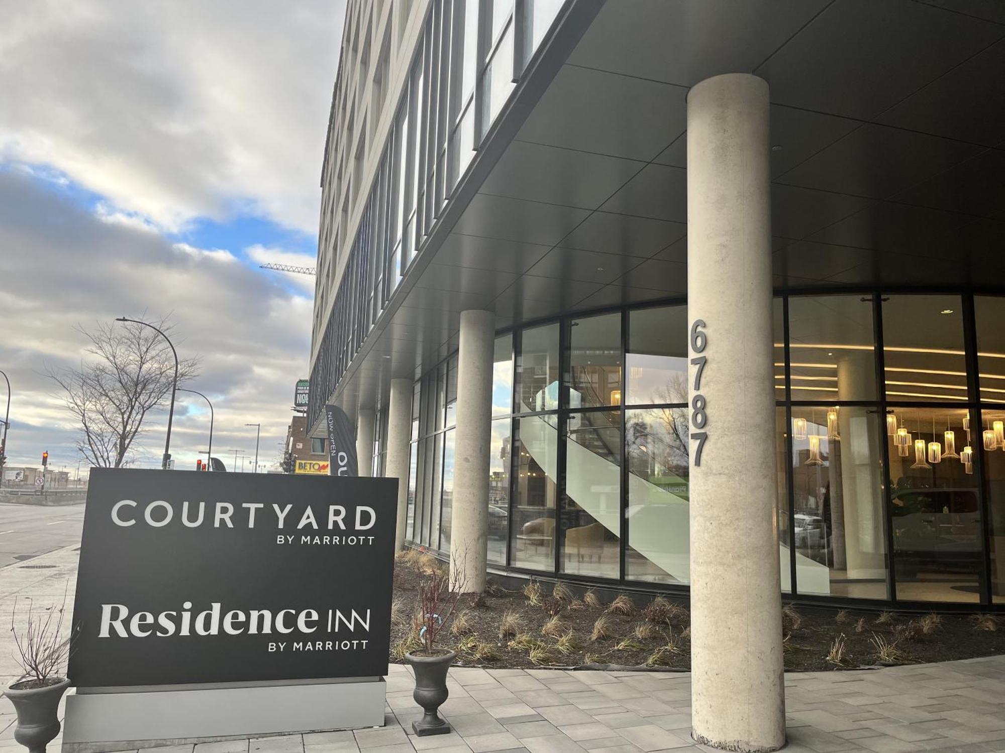 Hotel Courtyard Midtown 4*