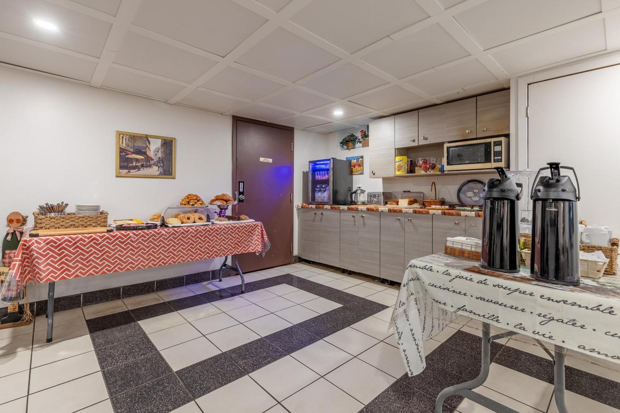 Manoir Marie Hotel 3*