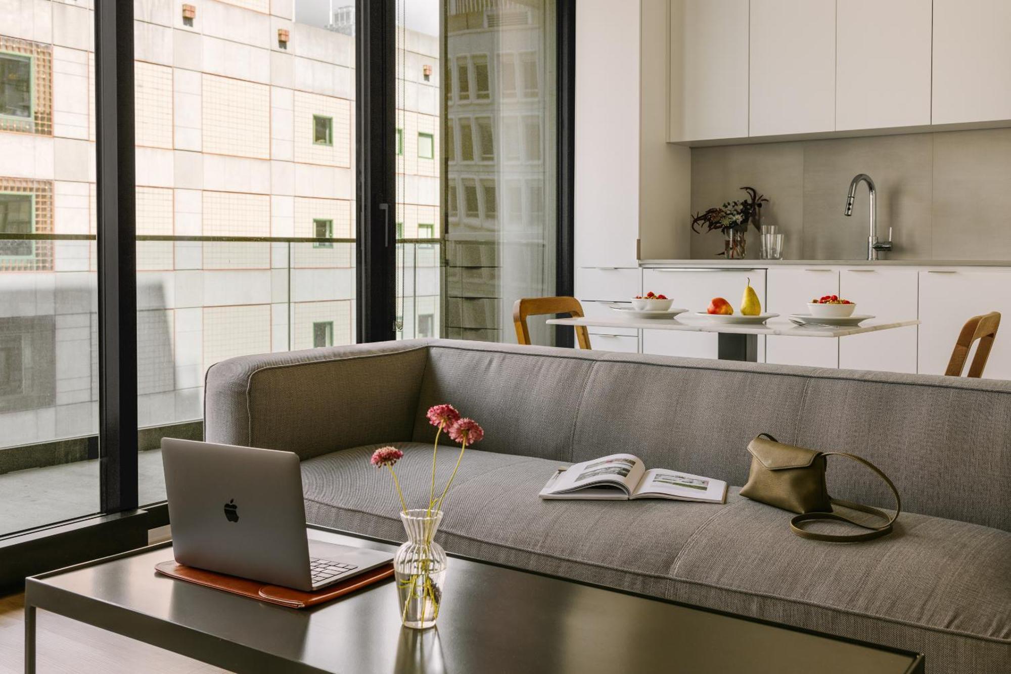 Sonder Maisonneuve Aparthotel Montreal
