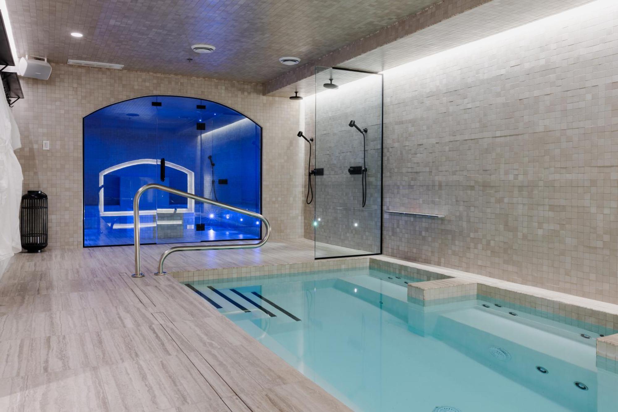 Inn & Carre Saint-louis