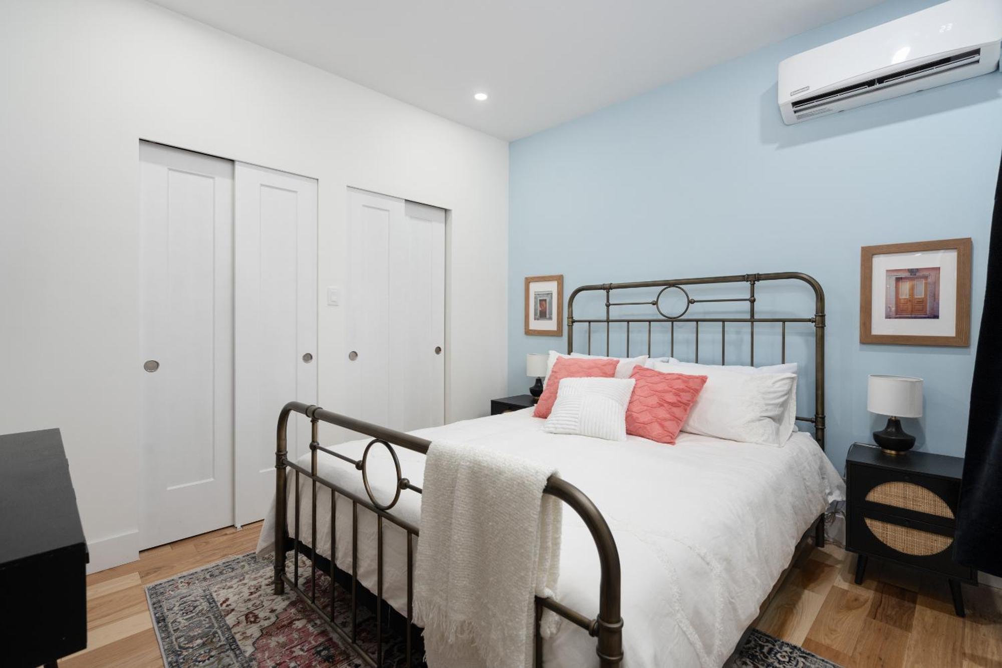 Les Suites Saint-laurent * Montreal