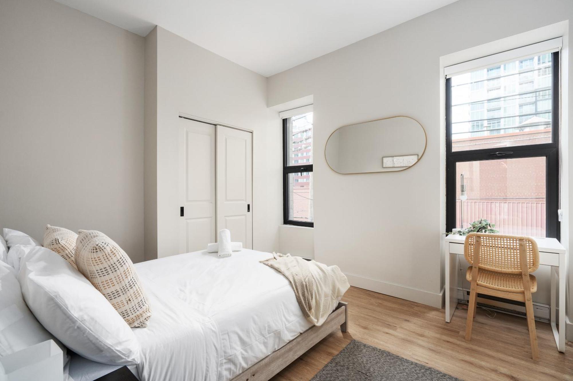 Young- Griffintown Apartment *