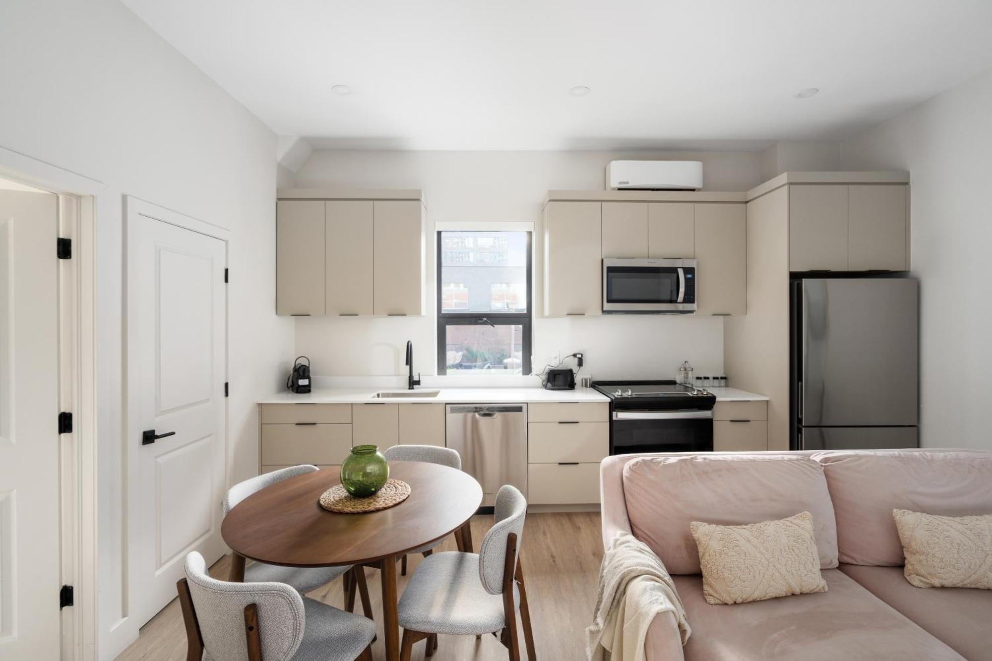 Apartment Young- Griffintown *