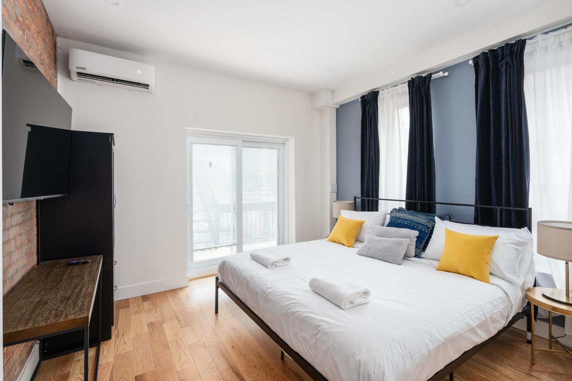 Les Lofts Du Plateau Apartment Montreal