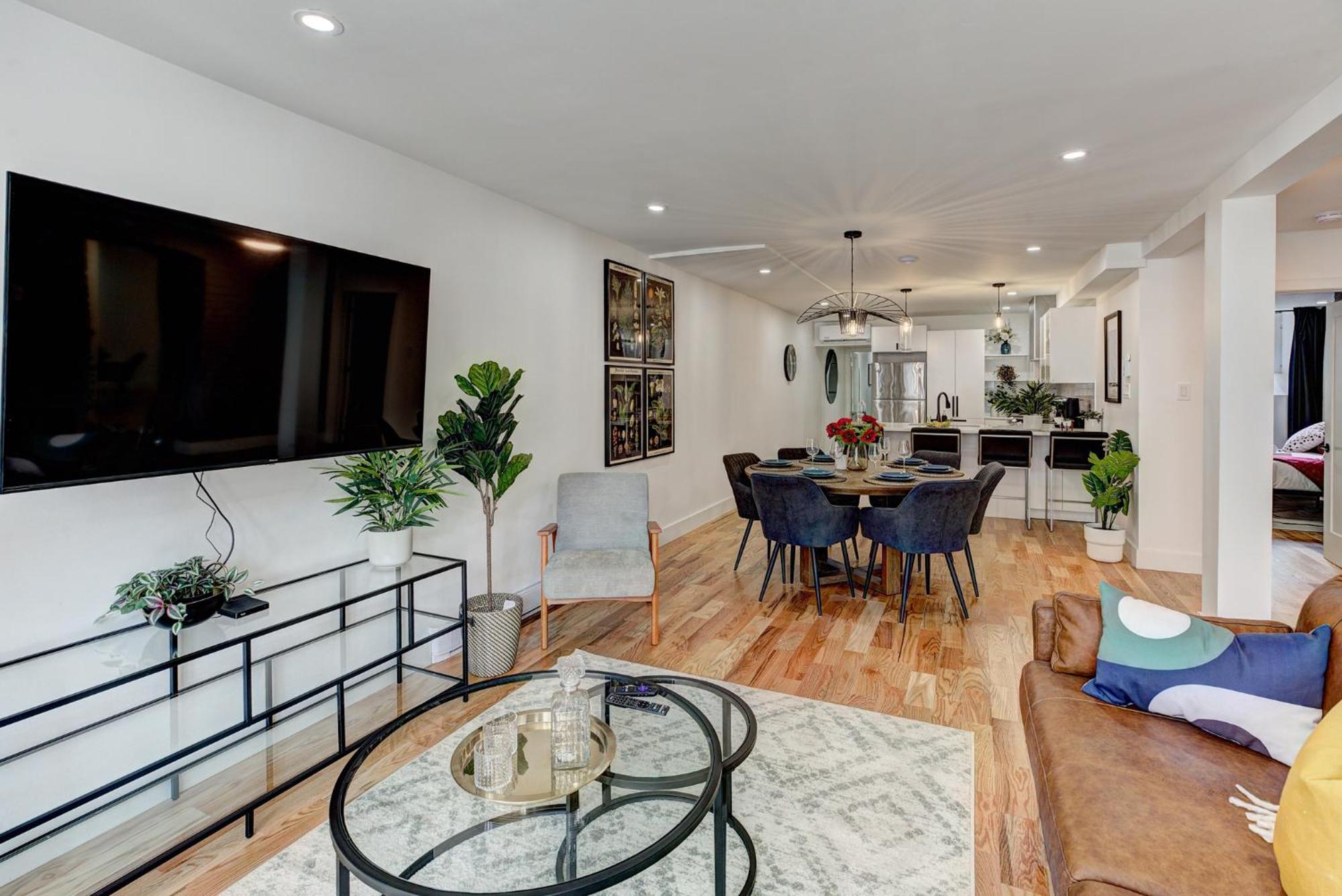 Les Lofts Du Plateau Apartment