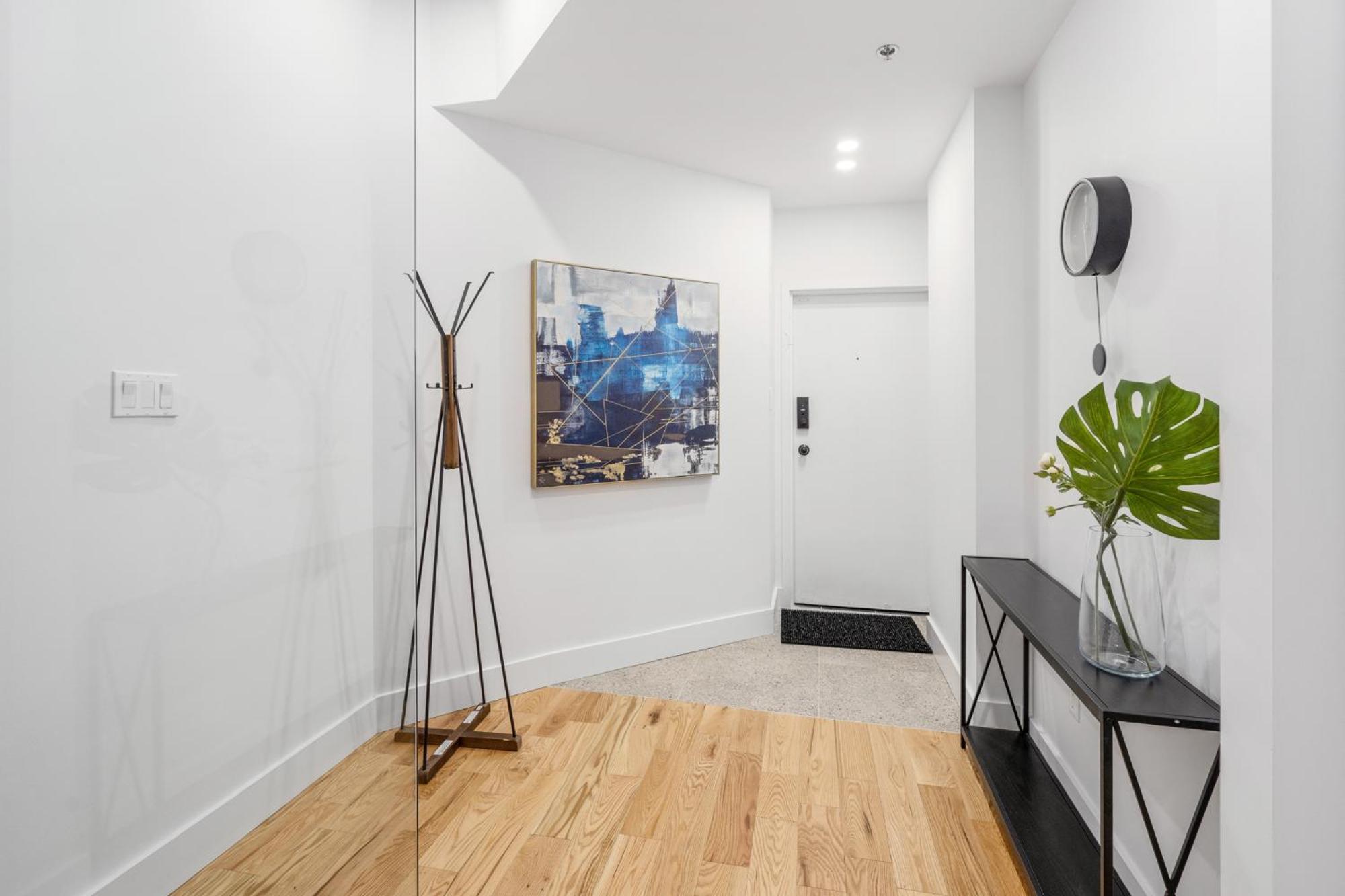 Apartment Les Lofts Du Mont Royal Montreal